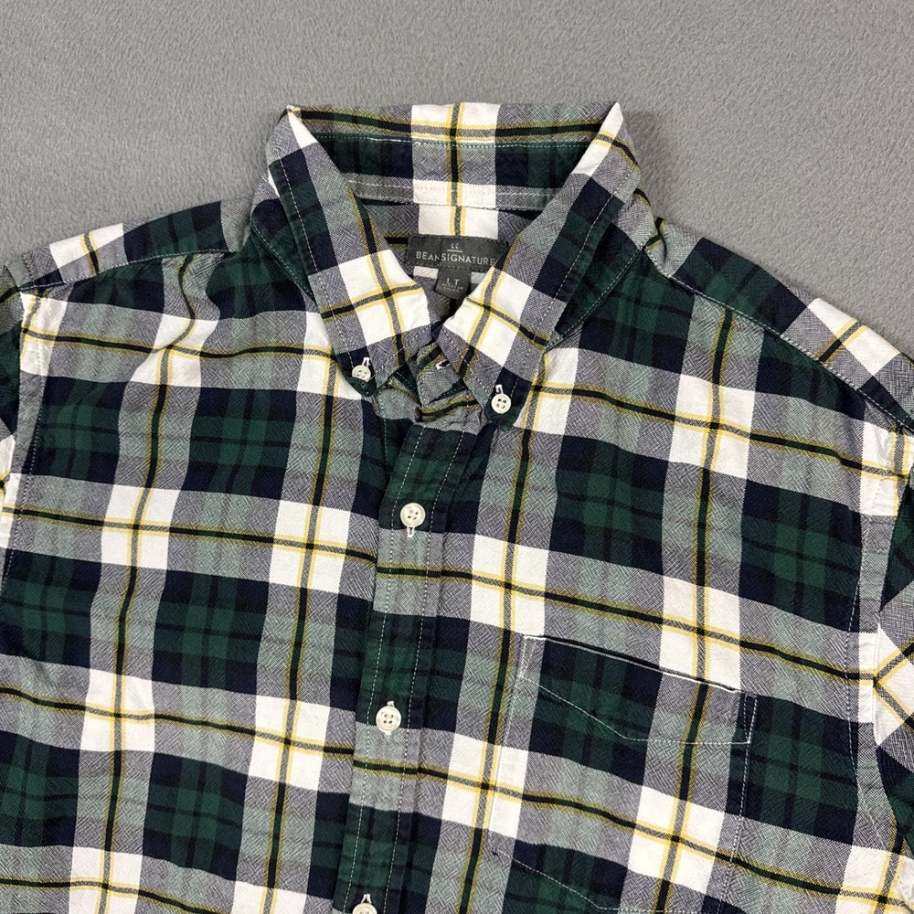 LL Bean Signature Shirt Mens LT Green Plaid Chamois Cloth Button Down Flannel
